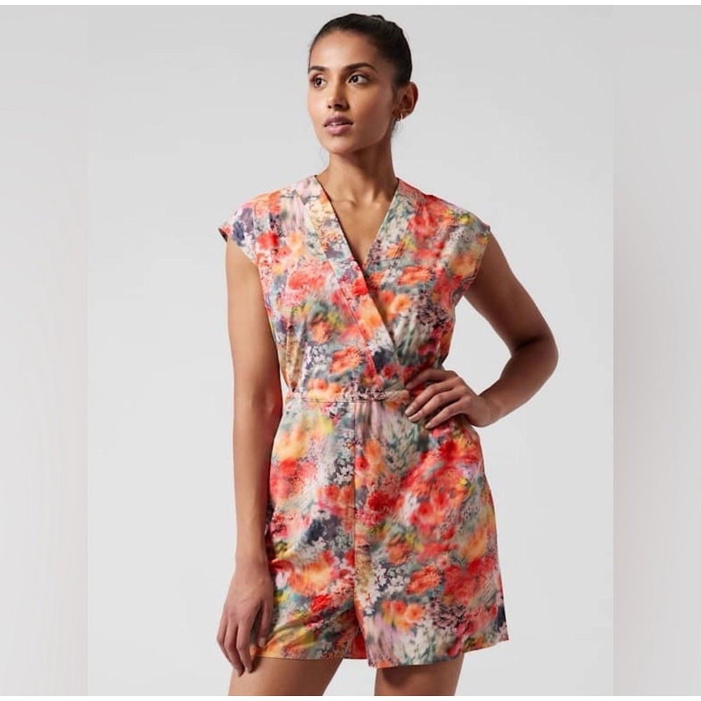 Athleta Nwot Marlow Floral Tie Back Romper Lightweight Boho Size S Bloom Pink